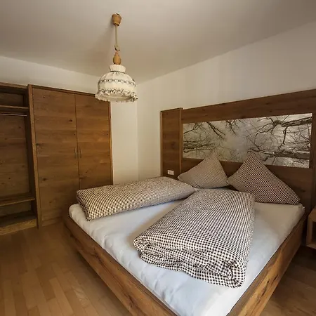 Am Rohntalbach هينتيريس